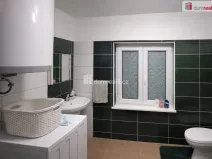 Pronájem bytu 3+kk, Praha - Kobylisy, Zenklova, 55 m2