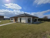 Prodej pozemku pro bydlení, Zvěrkovice, 3030 m2