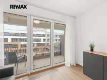 Pronájem bytu 1+kk, Praha - Hloubětín, Poděbradská, 33 m2