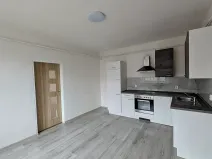 Pronájem bytu 2+kk, Louny, Poděbradova, 48 m2