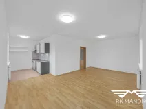 Prodej bytu 1+kk, Praha - Horní Měcholupy, Boloňská, 37 m2