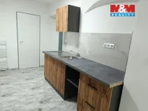 Pronájem bytu 3+kk, Bělá pod Bezdězem, Masarykovo náměstí, 80 m2