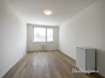 Pronájem bytu 1+kk, Praha - Hlubočepy, Voskovcova, 29 m2