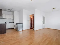 Prodej bytu 1+kk, Praha - Prosek, Vysočanská, 37 m2