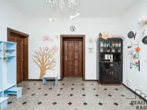 Prodej obchodního prostoru, Praha - Smíchov, U Okrouhlíku, 135 m2
