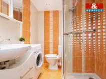 Prodej bytu 1+kk, Karlovy Vary - Rybáře, U Koupaliště, 26 m2