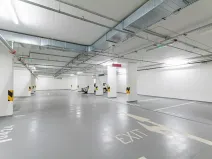 Pronájem garážového stání, Praha - Žižkov, Seifertova, 15 m2