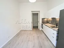 Pronájem bytu 2+kk, Praha - Libeň, Novákových, 36 m2