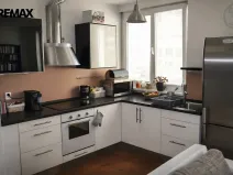 Pronájem bytu 2+kk, Praha - Záběhlice, Jabloňová, 49 m2