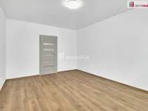 Pronájem bytu 2+1, Ostrov, Mánesova, 69 m2