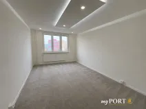 Pronájem bytu 3+1, Karlovy Vary, Severní, 84 m2