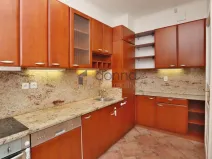 Pronájem bytu 4+1, Praha, Úvoz, 92 m2