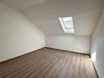Pronájem bytu 1+1, Karlovy Vary, Závodu míru, 40 m2