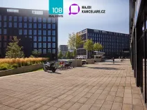 Pronájem kanceláře, Praha - Karlín, Sokolovská, 565 m2
