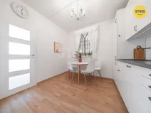 Prodej bytu 3+1, Praha, Peroutkova, 59 m2