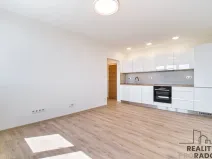 Pronájem bytu 2+kk, Ostrava - Moravská Ostrava, Varenská, 36 m2