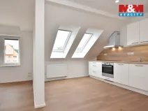 Pronájem bytu 1+kk, Mladá Boleslav, náměstí Republiky, 35 m2