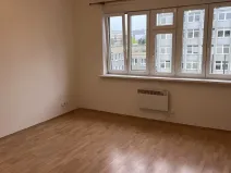Pronájem bytu 1+kk, Praha - Nusle, Na Pankráci, 33 m2
