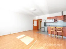 Pronájem bytu 1+kk, Praha - Stodůlky, Petržílkova, 43 m2