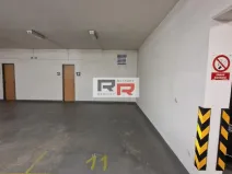 Pronájem garážového stání, Olomouc - Povel, Peškova, 22 m2