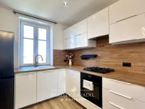 Pronájem bytu 2+kk, Pardubice, Teplého, 40 m2