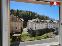 Prodej bytu 3+1, Oloví - Hory, 74 m2