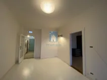 Pronájem bytu 2+kk, Praha, Prouzova, 52 m2