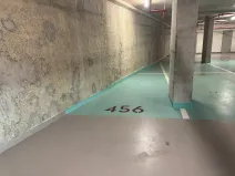 Pronájem garážového stání, Brno, Fuchsova, 9 m2