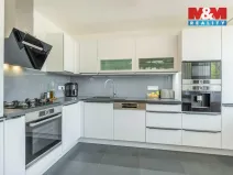 Prodej bytu 3+1, Praha - Prosek, Bílinská, 54 m2