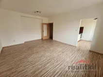 Pronájem bytu 1+1, Opava - Město, Ostrožná, 39 m2