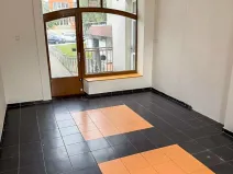 Prodej obchodního prostoru, Třebíč - Nové Dvory, Kpt. Jaroše, 45 m2