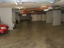 Pronájem garážového stání, Praha - Žižkov, Jeseniova, 14 m2