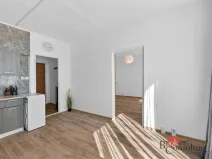 Pronájem bytu 1+1, Plzeň - Bolevec, Komenského, 36 m2