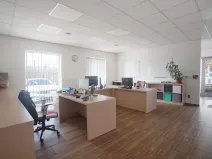 Pronájem kanceláře, Bystřany, Teplická, 420 m2