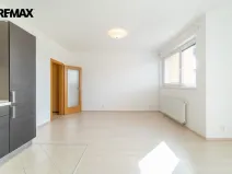 Pronájem bytu 1+kk, Praha - Letňany, Pavla Beneše, 37 m2