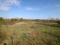 Prodej pozemku, Znojmo, 20234 m2