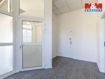 Pronájem obchodního prostoru, Nový Bor, Tržní náměstí, 53 m2
