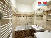 Prodej bytu 2+1, Ostrava - Poruba, Hlavní třída, 62 m2