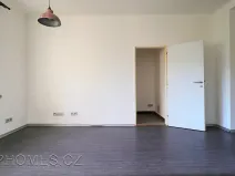 Pronájem bytu 3+kk, Praha - Žižkov, Biskupcova, 81 m2