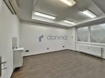 Pronájem obchodního prostoru, Praha, Šrobárova, 139 m2