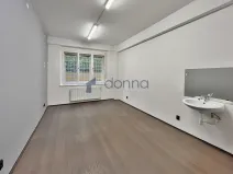 Pronájem obchodního prostoru, Praha, Šrobárova, 139 m2