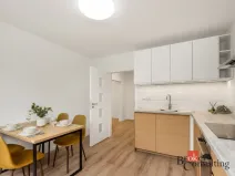 Pronájem bytu 3+1, Praha - Modřany, Urbánkova, 79 m2