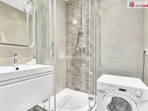 Prodej bytu 3+1, Karlovy Vary, Brigádníků, 67 m2