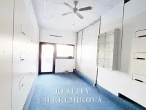 Pronájem obchodního prostoru, České Budějovice, Strádova, 22 m2