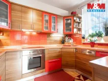 Prodej činžovního domu, Karlovy Vary - Tašovice, Česká, 200 m2