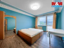 Prodej bytu 3+1, Karlovy Vary - Rybáře, Sokolovská, 60 m2