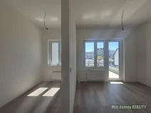 Pronájem bytu 2+kk, Praha - Hostivař, U továren, 31 m2