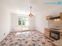 Prodej bytu 2+kk, Cheb, Vančurova, 48 m2