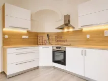 Pronájem bytu 2+kk, Jindřichův Hradec - Jindřichův Hradec I, nám. Míru, 72 m2