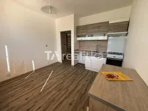 Pronájem bytu 2+kk, Karviná, Slovenská, 37 m2